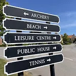 بيت للعطل Paddys Corner - Part Of The The Bay Village With Pool, Gym And Direct Access, Pub, Restaurant, Tennis And Meadows Walks