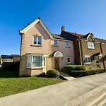 Paddys Corner - Part Of The The Bay Village With Pool, Gym And Direct Access, Pub, Restaurant, Tennis And Meadows Walks Filey