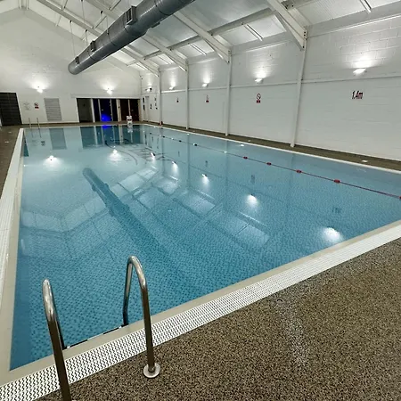 Paddys Corner - Part Of The The Bay Village With Pool, Gym And Direct Access, Pub, Restaurant, Tennis And Meadows Walks פילי